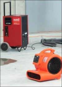 Warum Neubautrocknung im Sommer?