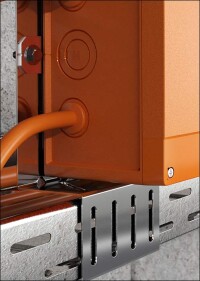 Neue brandsichere Montageplatte für Kabelrinnen von Spelsberg