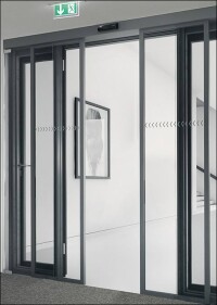 Automatische Fluchtwegschiebetür neu von G+U mit zugelassenem Feuerschutzabschluss von Hörmann