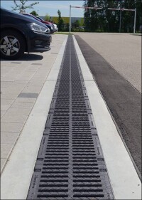 Regenwasserbehandlung auf Parkflächen: Versickern ist besser als Ableiten