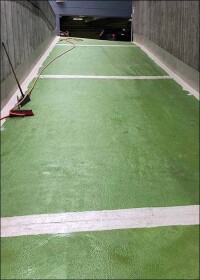 Sanierung beheizbarer Tiefgaragenzufahrt mit WestWoods Oberflächenschutzsystem Wecryl OS 10 - 2.0