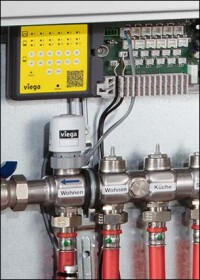 Nachrüstbare Einzelraumregelung mit hydraulischem Abgleich der Fußbodenheizung in Großobjekten