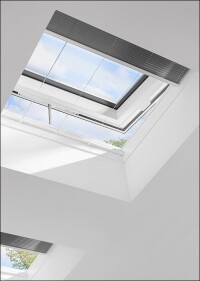 OnTop: Künftig auch Flachdachfenster von Roto Frank DST