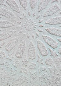 Geglättet, gefilzt, gebürstet: Kunstvolle Effekte mit Lehmfeinputz