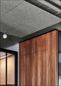 Vlieskaschierung verbessert bei Heradesign Alpha+ die raumakustische Wirkung