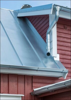 Lindab setzt bei neuer Magestic-Stahlbeschichtung auf eine Zink-Magnesium-Mischung