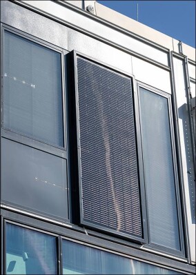 EE-Modulfassade mit integrierter Photovoltaik, Kleinstwärmepumpe und Lüftungstechnik