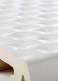 Tonality entwickelt neue Oberflächen für seine Fassadenkeramiken