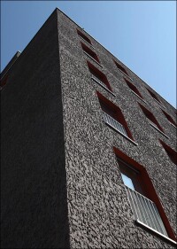 Autol TSR: Reflexionsoptimierte Siliconharz-Fassadenfarbe von Knauf