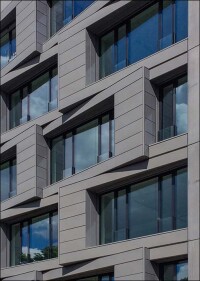 VMZINC-Fassade sorgt für Rhythmus in Berlin Kreuzberg