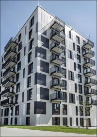 Neungeschossiger Holz-Hybridbau mit attraktiven Hardie Panel-Fassadentafeln und PV-Modulen