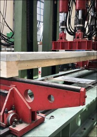 Erforscht: Holz-Beton-Verbunddecken kleben statt schrauben