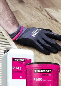 Thomsit-Renoviersystem erlaubt Parkettverlegung auf Untergründen mit erhöhter Restfeuchte