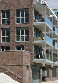 Gebäudeensemble in Wilhelmshaven erhält 1.200 Fenster- und Türelementen aus dem Profilsystem Veka Softline 82 MD