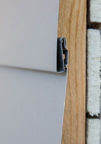 Stulppaneele von VMZINC mit vorgebohrten Löchern für die schnellere Montage