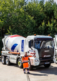 Cemex verstärkt E-Fahrzeugflotte mit Iontron Fahrmischern von Putzmeister