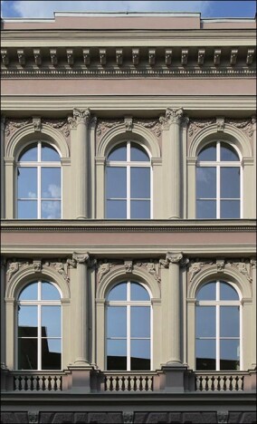 Lernen in historischen Mauern - erst recht nach einer Fassadensanierung à la KEIM