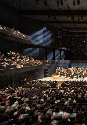 iGuzzini: Überraschendes Licht für den Interims-Konzertsaal der Isarphilharmonie