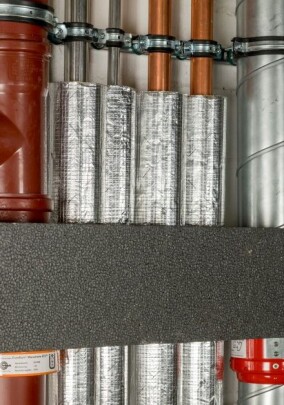 Sanha: zertifizierter Brandschutz bei Rohrleitungssystemen