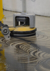 Altbeschichtungen überarbeiten oder umrüsten mit StoCretec