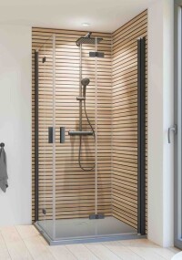 Duschwelten präsentiert Duschabtrennungen in Sonderfarben