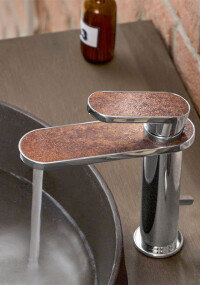 Nobili: Armatur Dress mit 16 Oberflächen-Kombinationen