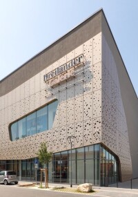 Saint-Gobain Glass: Aluminium- und Glasfassade für die Dreiländergalerie in Weil