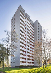 Fassadensanierung: Waschbeton-Optik modern interpretiert