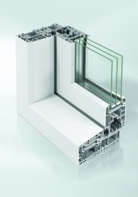 Kunststoff-Schiebesystem Schüco LivIng move: Schlagregendichtheit bis Klasse 9A