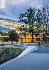 Die Ball-Akademie: Hörmann stattet den neuen DFB-Campus in Frankfurt a.M. aus