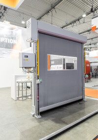 Neues Efaflex Maschinenschutztor EFA-SRT MS Performance