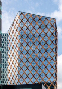 „Stopray Vision”-Sonnenschutzgläser als vorspannbare Varianten in Band- oder Festmaßen