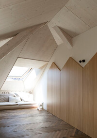 Velux: Aufstockung vom Flachdach zum Steildach in Lausanne