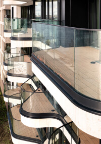 Deceuninck: Twinson Terrassendielen für „The Wave“ in der Hamburger Hafencity