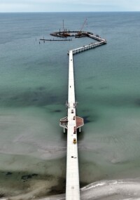 Fischer Befestigungssysteme: Über dem Meer Haltung bewahren