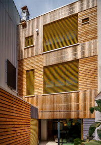 Griesser Sonnenschutz für CO₂-neutrales Passivhaus in Barcelona