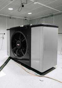 Fachbeitrag zum Thema Schall von Luft-Wasser-Wärmepumpen