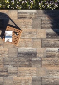 Neue Landhausplatten von FCN-Betonelemente