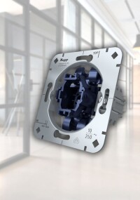 Neuer Schaltersockel für den Fachhandel á la Kopp