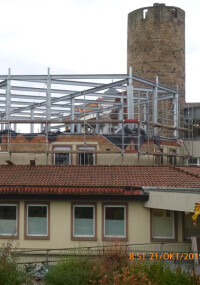 Hebel liefert Porenbeton-Montagebauteile für Aufstockungsetage eines Hospitals