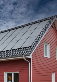 Rockwool: Beratung zu Steinwolle-Dämmung unter PV-Anlagen