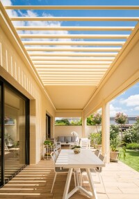 Aero Infinity: integriertes Lamellendach mit einer Spannweite von bis zu 13,25 m