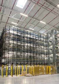 Neue Lichtband-Generation von Regiolux mit verbesserter Lichtausbeute