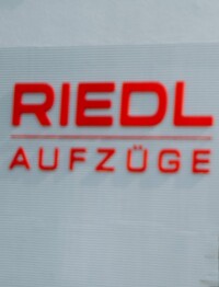 Riedl Aufzüge übernimmt Aufzugsservice Forchthammer