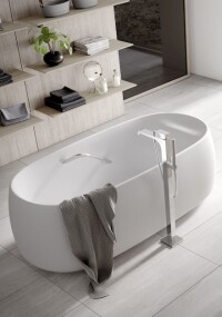 Toto: Floating Badewannen versprechen „Schwerelosigkeit wie im Weltraum”