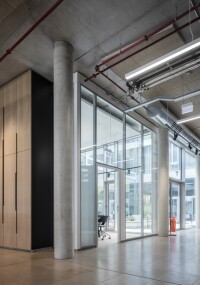 Flexibel nutzbare Forschungsräume dank Click & Load von Lindner