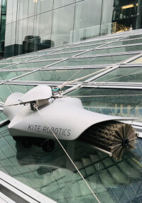 Kite Robotics: Premiere des Fassadenreinigungs- und Inspektionstechnologie auf der BAU