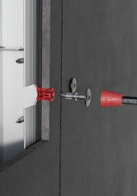 Neues EJOT Befestigungssystem zur Vermeidung von Plattenbrüchen und optischen Fehlstellen