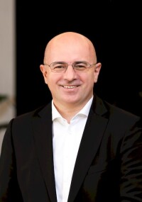 Hansgrohe: Christophe Gourlan bleibt weitere fünf Jahre Vorstand Vertrieb