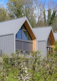 Quartz-Zinc als langlebige Lösung für Dach und Fassade